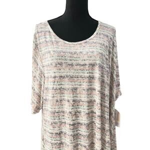 NWT Lularoe PERFECT T Women's Plus Size 3XL Paisley Print Short Sleeve NEW Gray